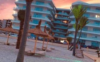 Studiou în prima linie la mare, cu vedere directă la mare - Poză 10