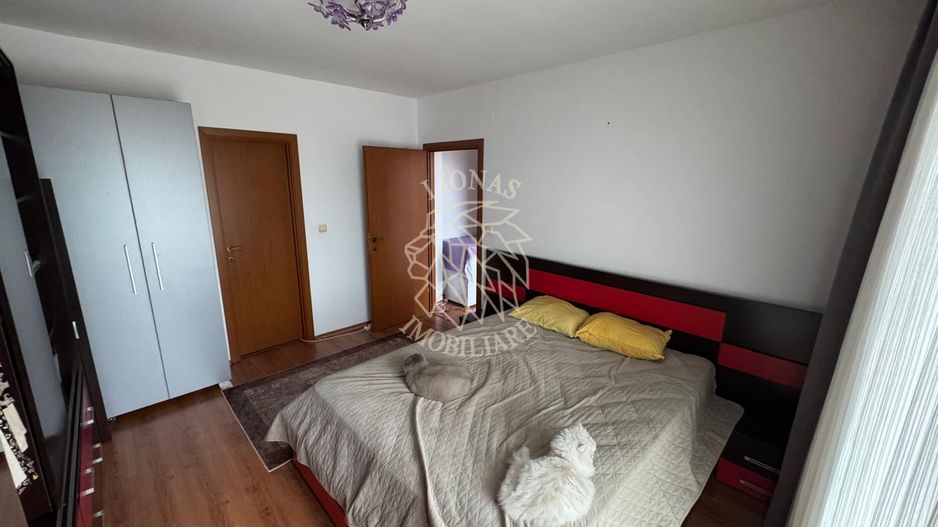 Apartament 100 mp, 2 bai, et 3, mobilat si utilat, zona Libertatii - Poză 2