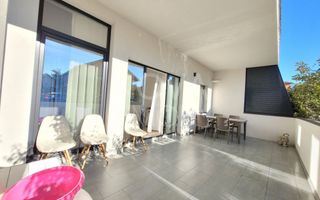 Apartament de vanzare, 3 camere cu gradina + 2 locuri de parcare -Selimbar - Poză 11