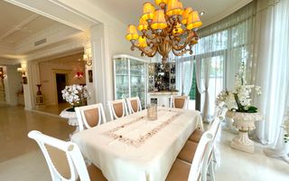 Impressive Villa *1500 SQM usable* 2613 SQM land / Open to the lake - Poză 11