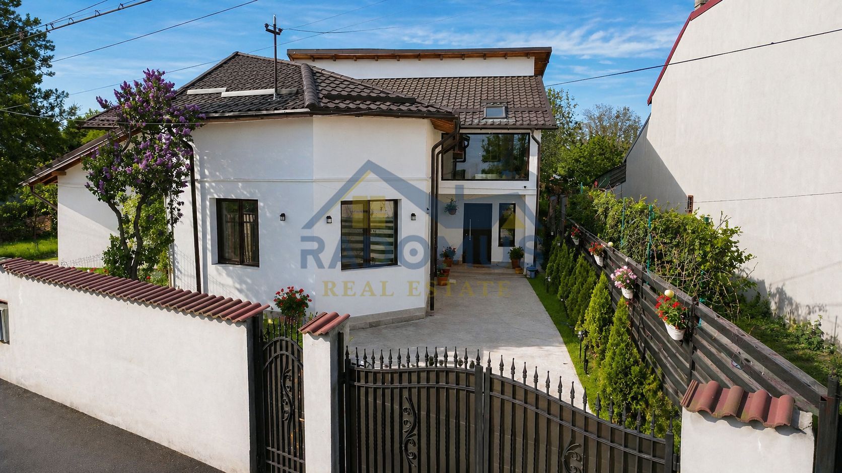 Casă Ploiești - 6 Camere -282 Mp Utili - Teren 600 Mp - Comision 0% - Poză 1
