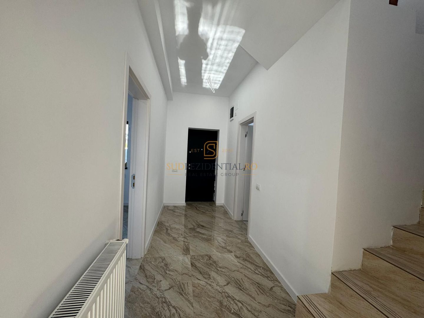 Vila Tip Duplex, mutare imediată, teren 209 mp, comision zero. - Poză 9