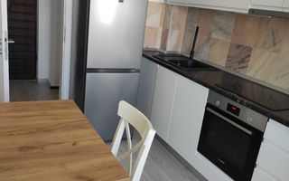 Apartament 2 Camere Decomandat 59 Mp Etaj Intermediar Nicolina-Cug - Poză 5