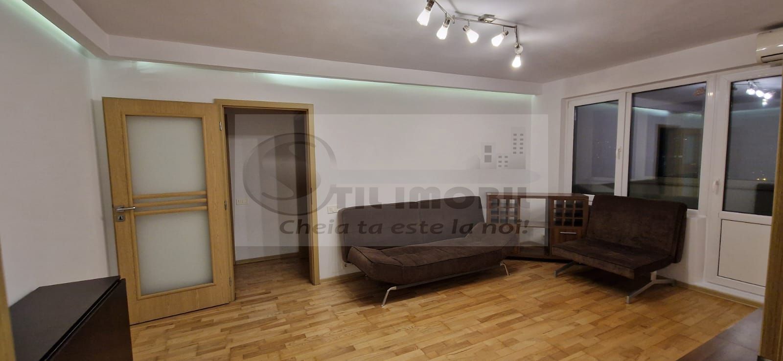 Apartament 4 camere, Podu Roș, 90 mp, mobilat și utilat, 155.000 € - Poză 4