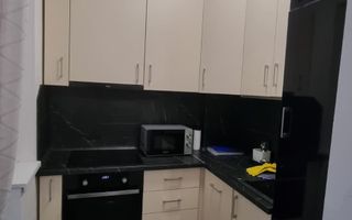 Apartament cu 4 camere, 75mp, Zona Semicentrala - Poză 8