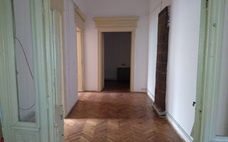 Inchiriez casa la curte in centru,zona Foisorul de Foc - Poză 7