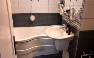 4 camere, 80 mp, etaj 2 – Bulevardul Traian - Poză 6