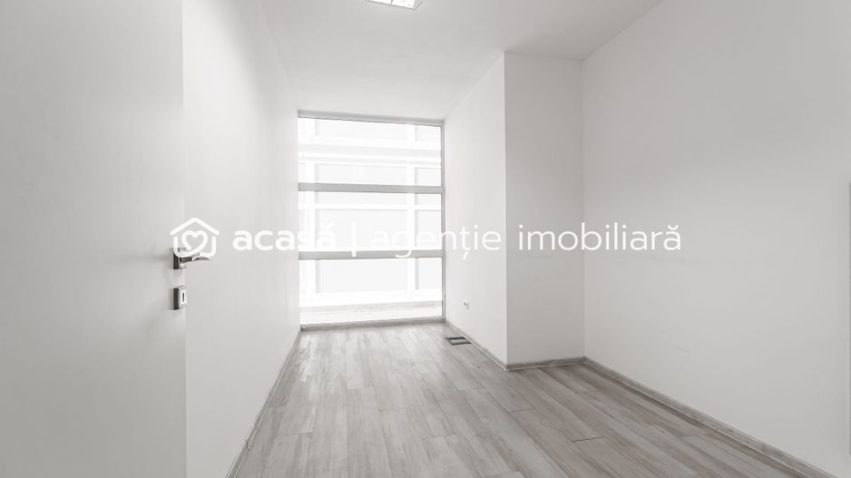 Birou de inchiriat ultracentral, la parter - Poză 5