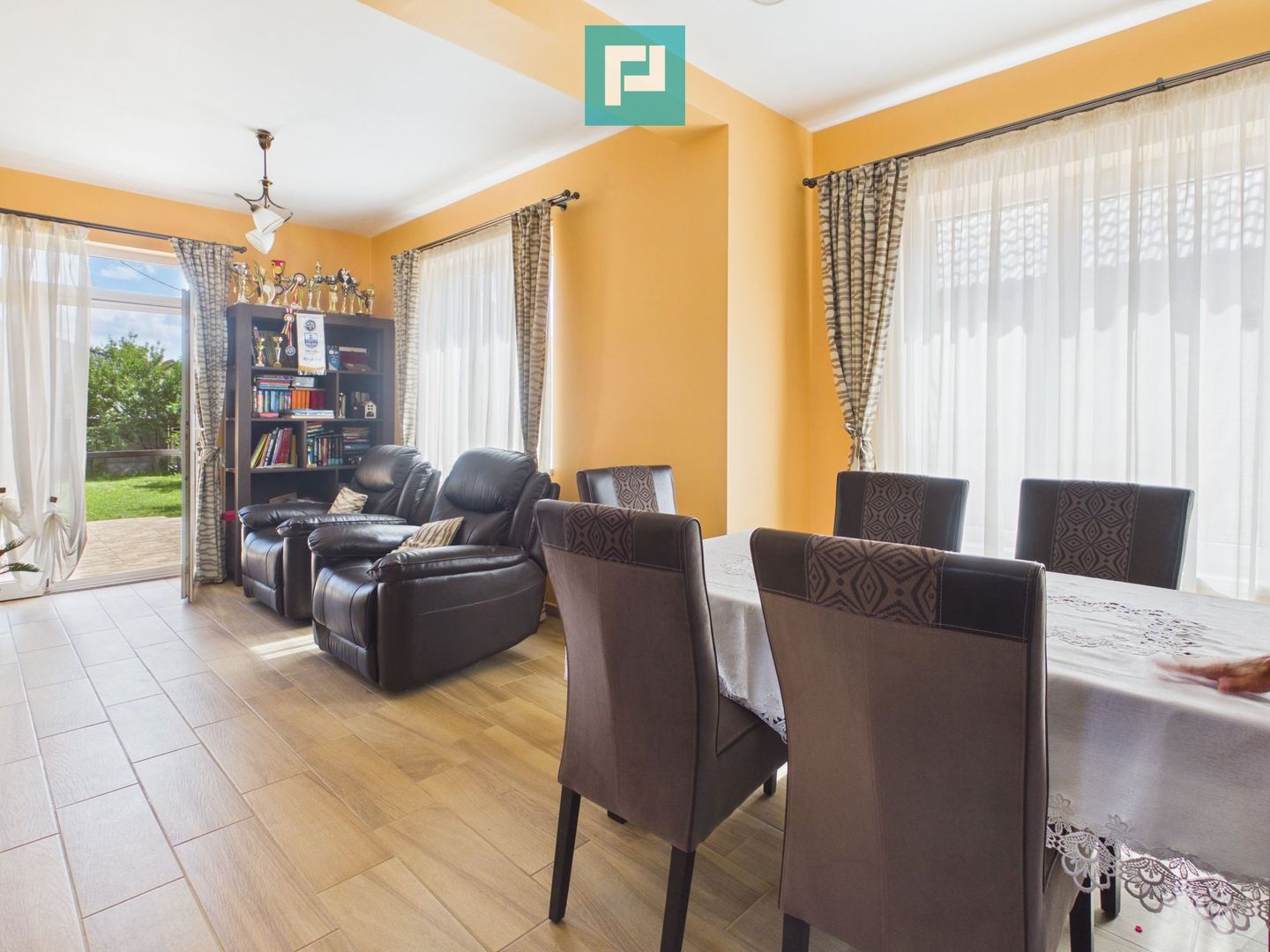 Casa 4 camere Osorhei 135mp - Poză 18