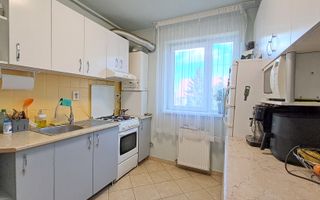 Apartament decomandat, etaj1 Intre Lacuri!! - Poză 4