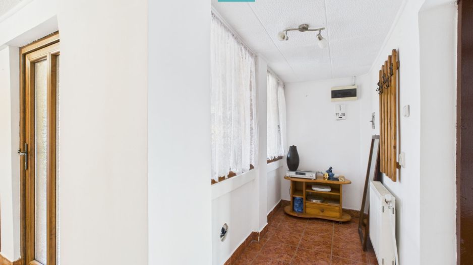 Casă cu teren 930 mp în Becicherecu Mic - Poză 14