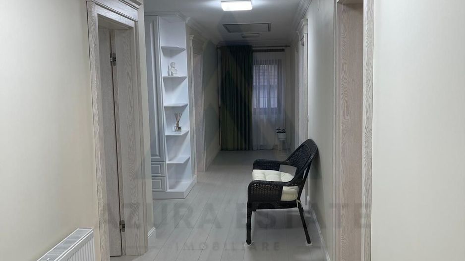 Vila 360 mp utili super exclusivista si teren 750 mp in Sibiu - Poză 9