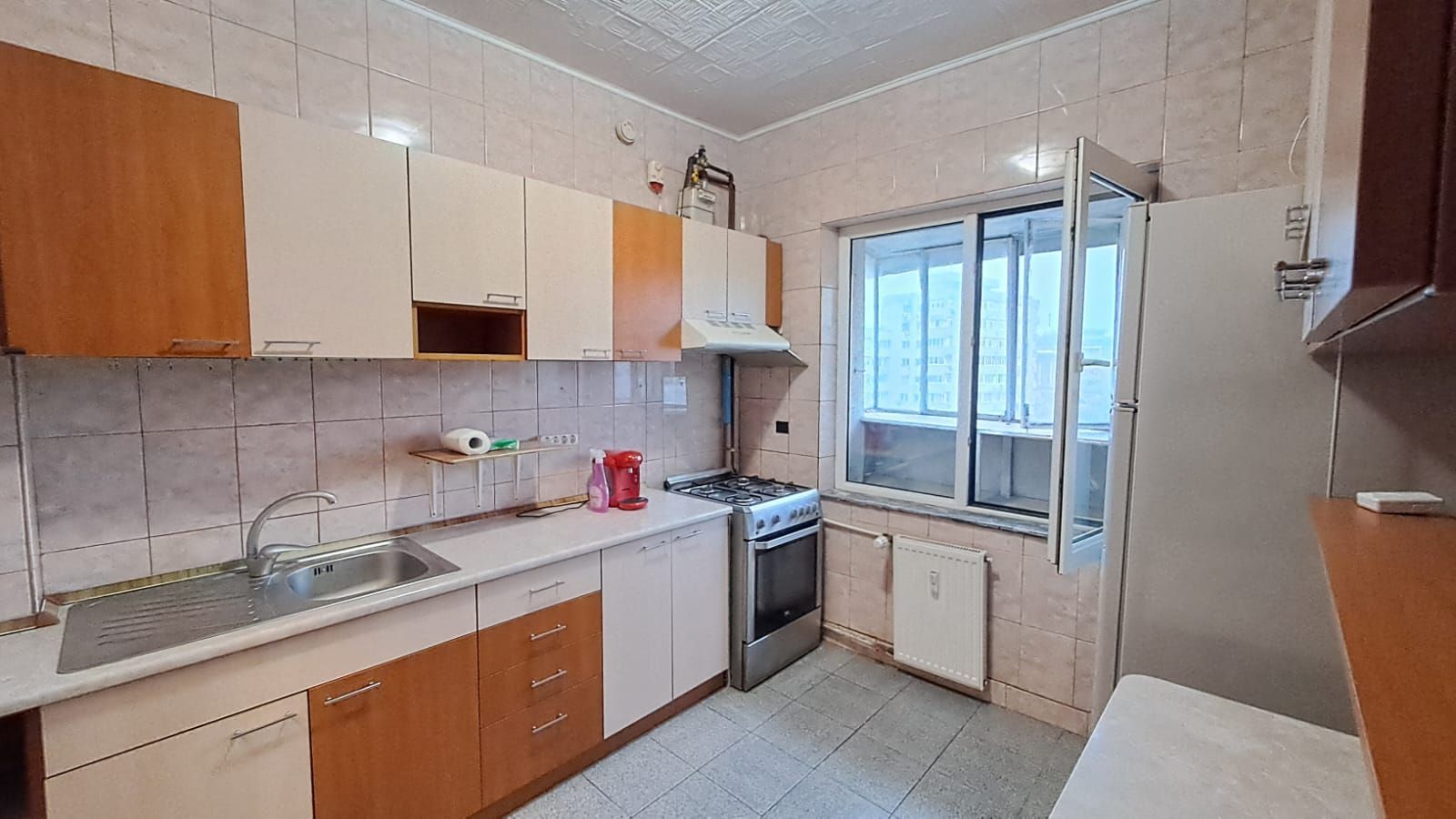 Apartament 3 camere  Metrou Basarab 0% Comision - Poză 15