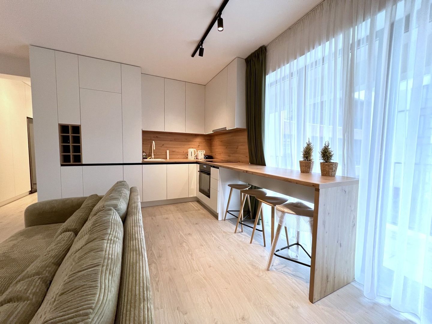 Apartament la cheie + loc parcare cu priză EV – Barbu Vacarescu/ Tei/ Floreasca - Poză 4