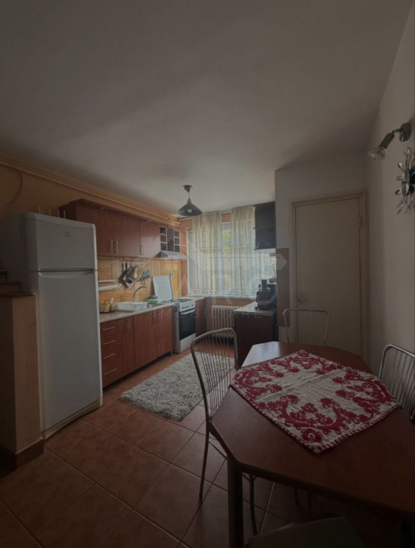 Apartament de inchiriat - Poză 1