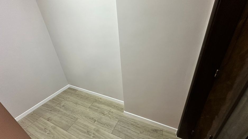 Spatiu 3 Camere 97Mp Pretabil Firma Universitate Cartierul Armenesc - Poză 9