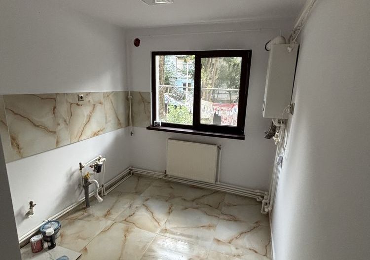 Apartament  2 cam Micro 40,parter - Poză 8