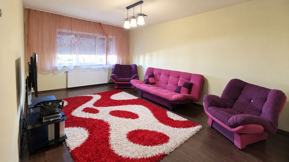 De închiriat Apartament 3 camere, mobilat și utilat, Micalaca - Arad. - Poză 1