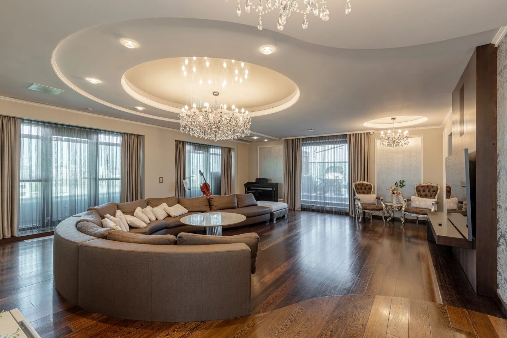 PENTHOUSE CU VEDERE PANORAMICA 258mp|| TERASE 215 MP || 3 LOCURI DE PARCARE - Poză 3