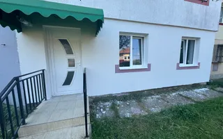 SPAȚU COMERCIAL 34 MP CAMPULUNG VIZAVI DE CENTRU MEDICAL CLUBUL SANATĂȚII - Poză 23