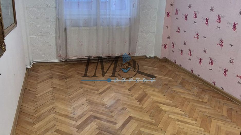 Apartament cu 4 camere de vanzare in Blaj - Poză 3