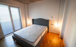 Apartament tip penthouse 3 camere cu priveliște - Poză 4