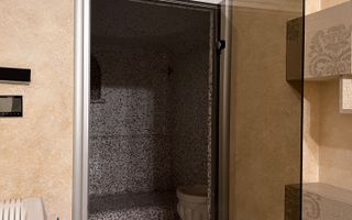 Casă de lux în Chișinău, de vânzare. Pe teren de 10,4 Ari. Telecentru. - Poză 17