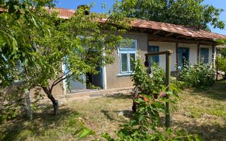 De vânzare casă în Somova, curte 1600 mp - Poză 2