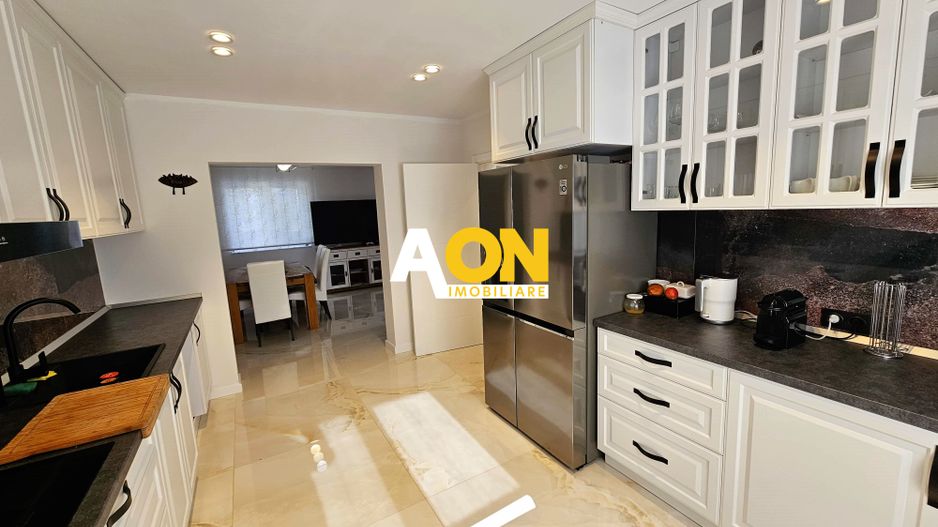 1/2 Duplex, 4 camere, 400 mp teren, Cetate - Poză 4