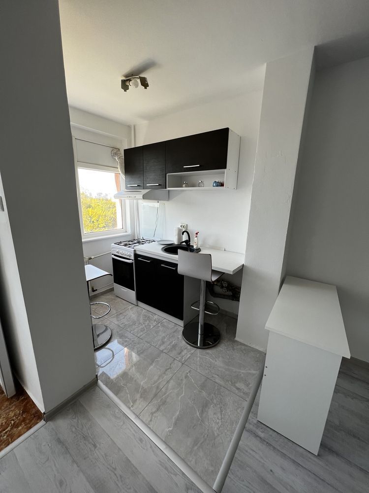 garsoniera Titan - Costin Gerogian metrou - Poză 8