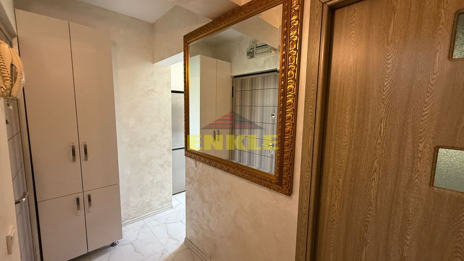 De inchiriat apartament cu 3 camere, zona Unirii. - Poză 4