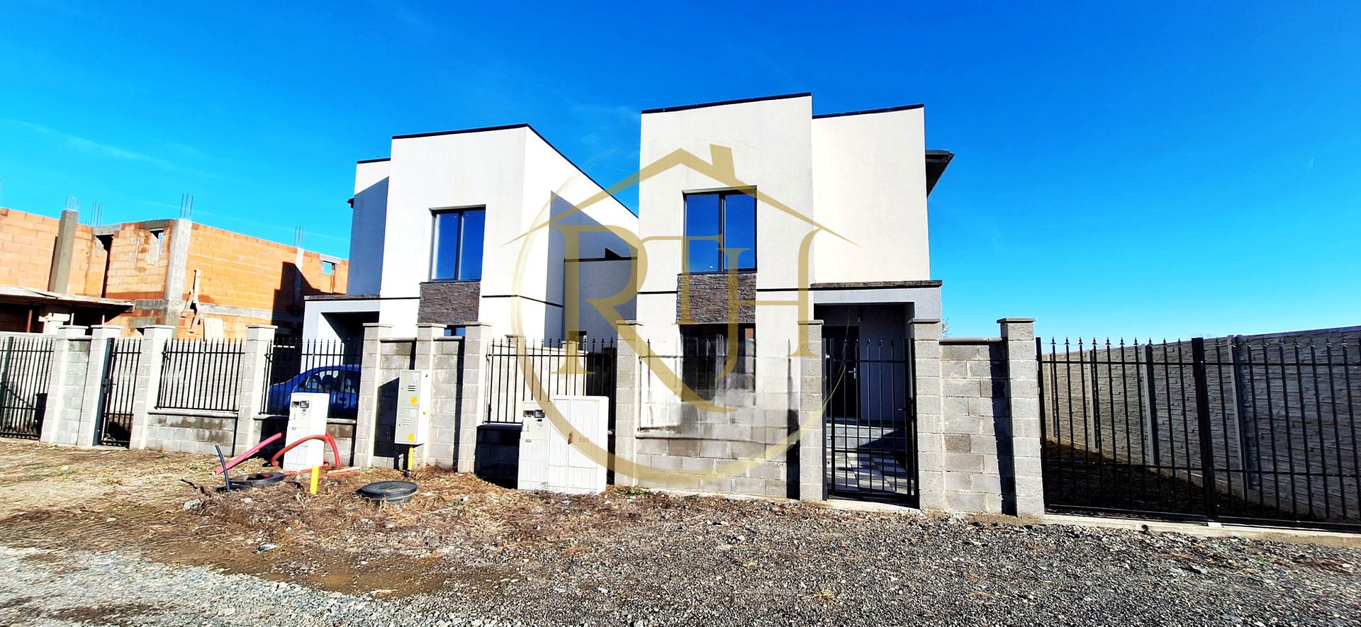Oferim spre vanzare Case-Duplex cu 4 camere, situate in Giroc,  0% comision - Poză 1