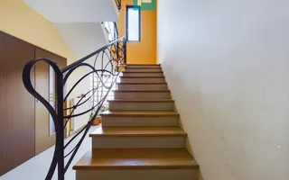 Vilă spațioasă cu 8 camere, Grădiște - Poză 26