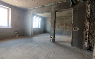 Locuință de 74 m² în Chetrosu, aproape de traseul R2 – potrivită de amenajare după propriul gust - Poză 6