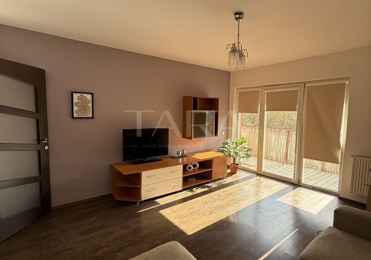 Apartament 2 camere decomandate, etaj 2 – zona La Roată Făget - Poză 5