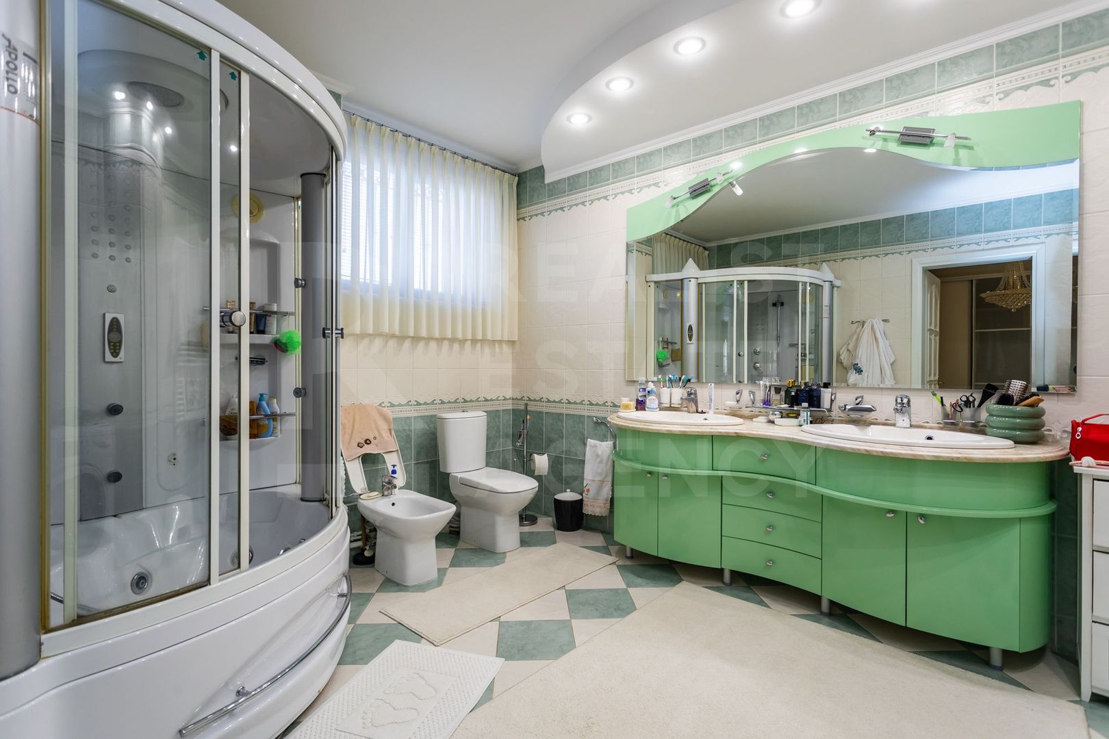 Vânzare casă de lux, 700 mp + 22 ari, situată în Tohatin - Poză 58
