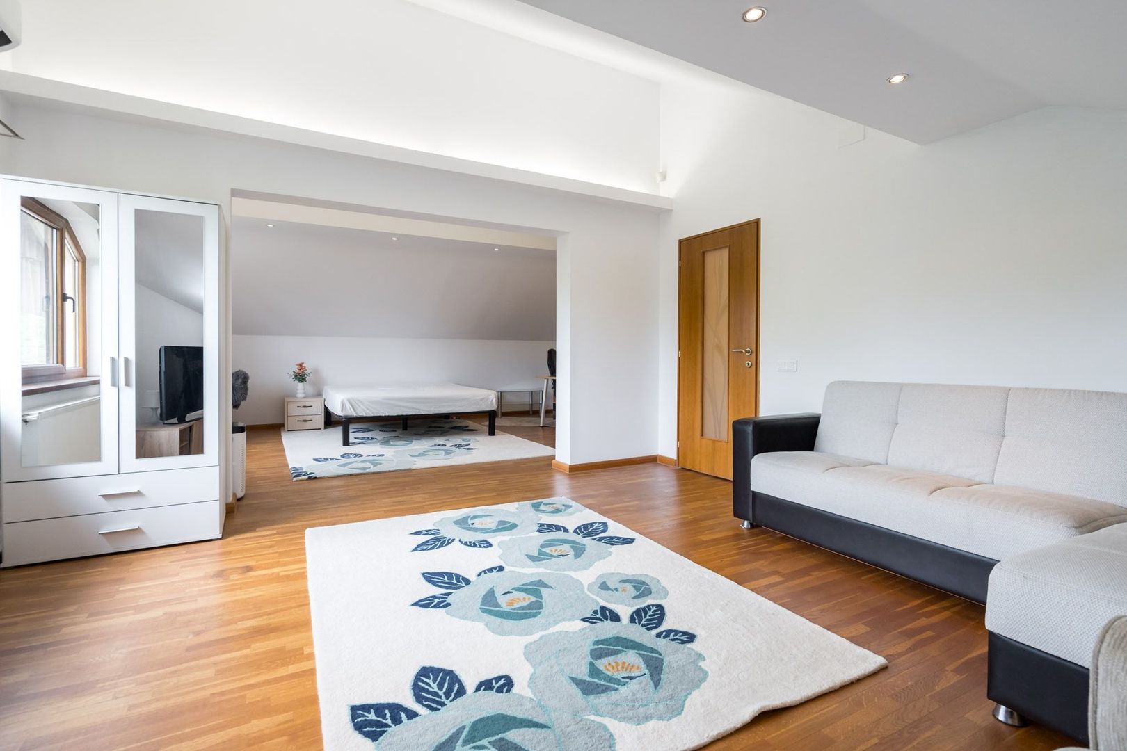 COMISION 0% - Baneasa/ Dobrogeanu Gherea-Garlei casa P+1+M 6 camere curte 550mp - Poză 29