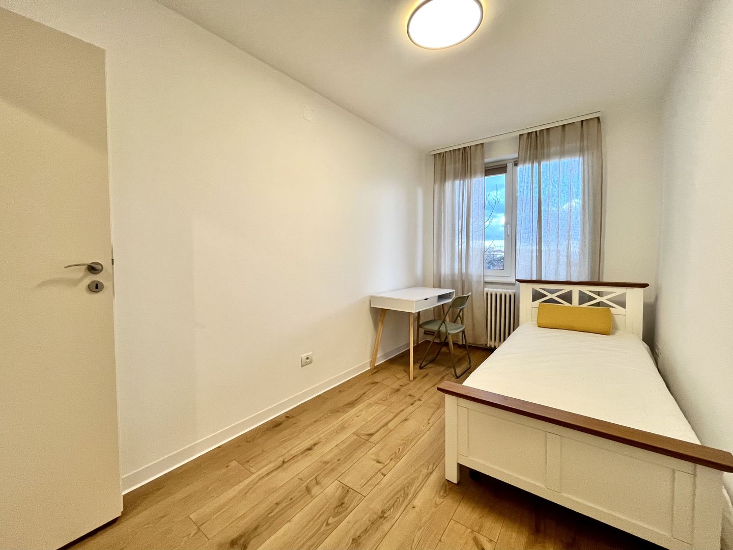 Apartament 3 camere, cu garaj,prima inchiriere, Central - Piața Unirii - Poză 9