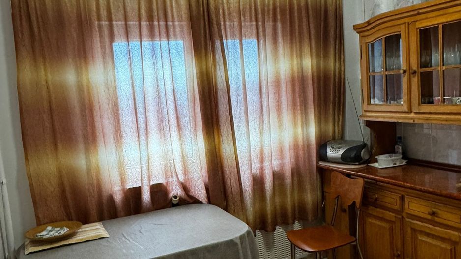 3 camere | 1 Mai | Turda | Mihalache | bloc 1982 - Poză 5