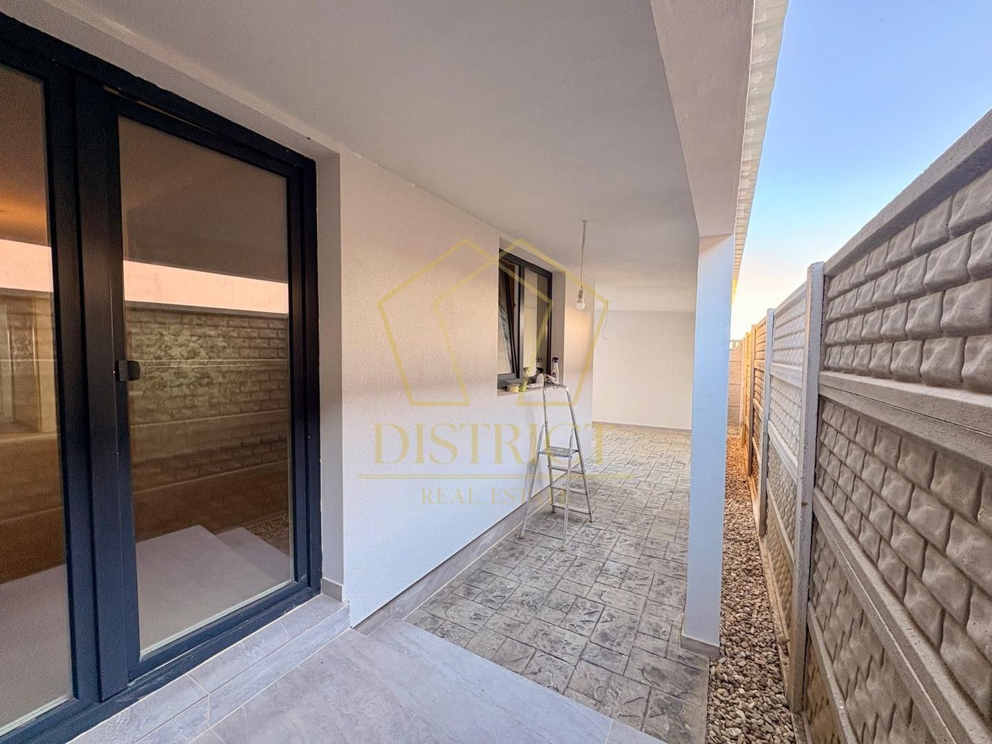 Duplex cu 4 camere si bucătărie închisă | Mosnita Veche - Poză 10