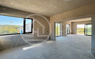 Casă de vânzare cu 4 camere în zona de Dealuri, Oradea - Poză 7