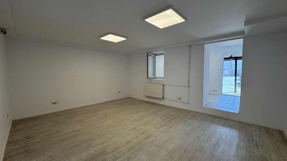 Spațiu Comercial/Birouri 75 mp | Renovat |  Bd Eroilor de la Tisa | Comision 0% - Poză 10