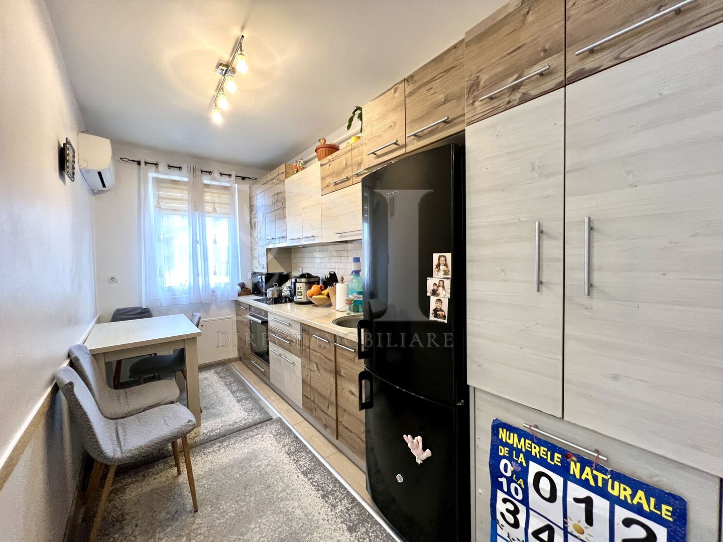 Apartament trei camere / Parcare / Zona Eroilor - Poză 2