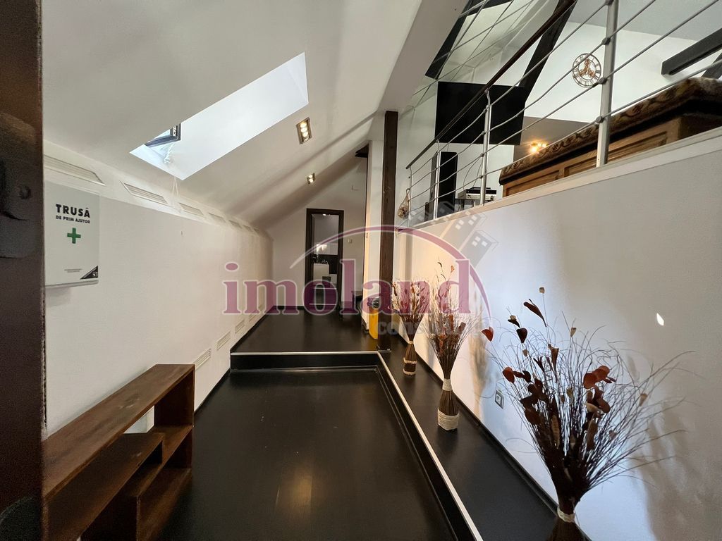 Vila - Piata Romana - Amzei - Poză 31