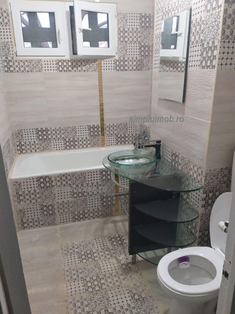 Spatios Super Pret 3 Camere Grand Arena - Poză 13