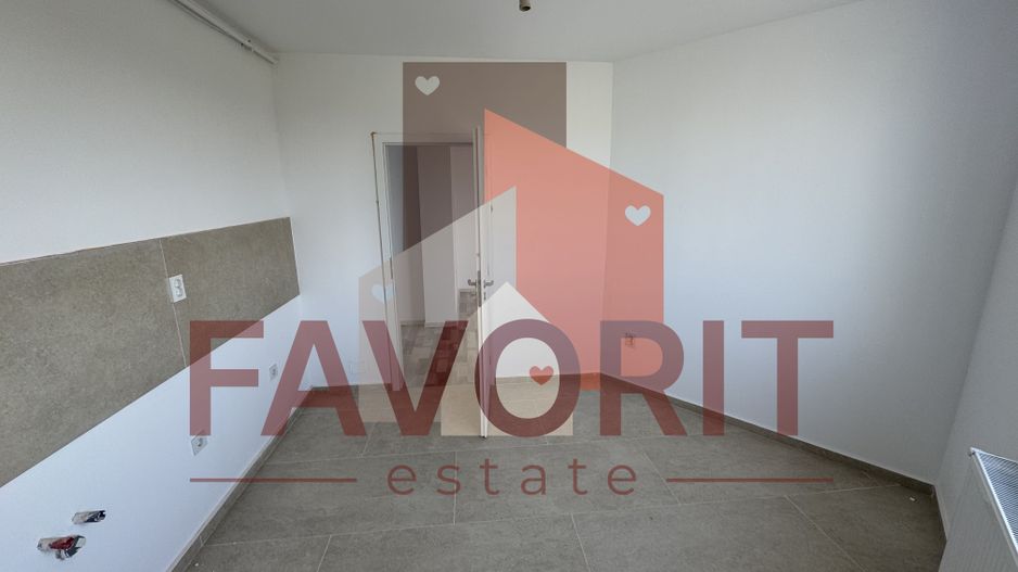 59 mp utili. Disponibil imediat. 2 locuri de parcare inscrise in CF. - Poză 1