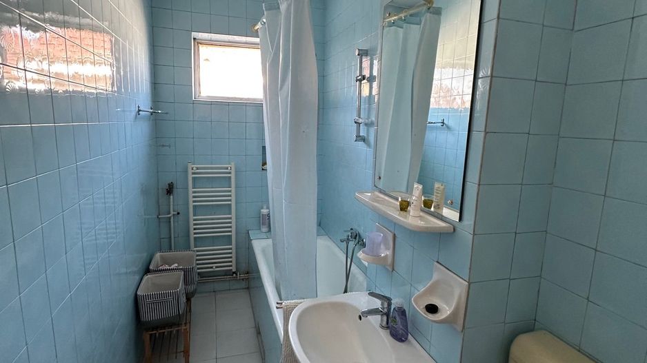 Apartament 5 camere in imobil tip asociatie zona Centrala - Poză 20