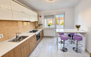 Apartament 2 camere, 2 balcoane, etaj 1, mobilat, zona Kaufland Cetate - Poză 1