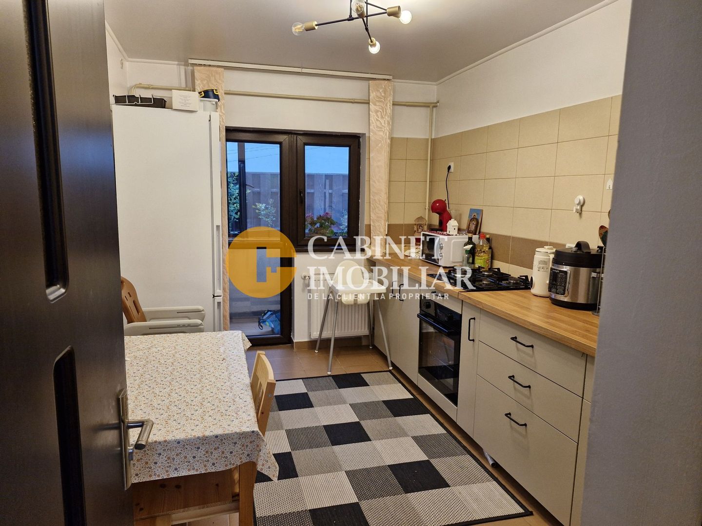 2 CAMERE CU GRADINA - LOC DE PARCARE - VALEA LUPULUI - Poză 4