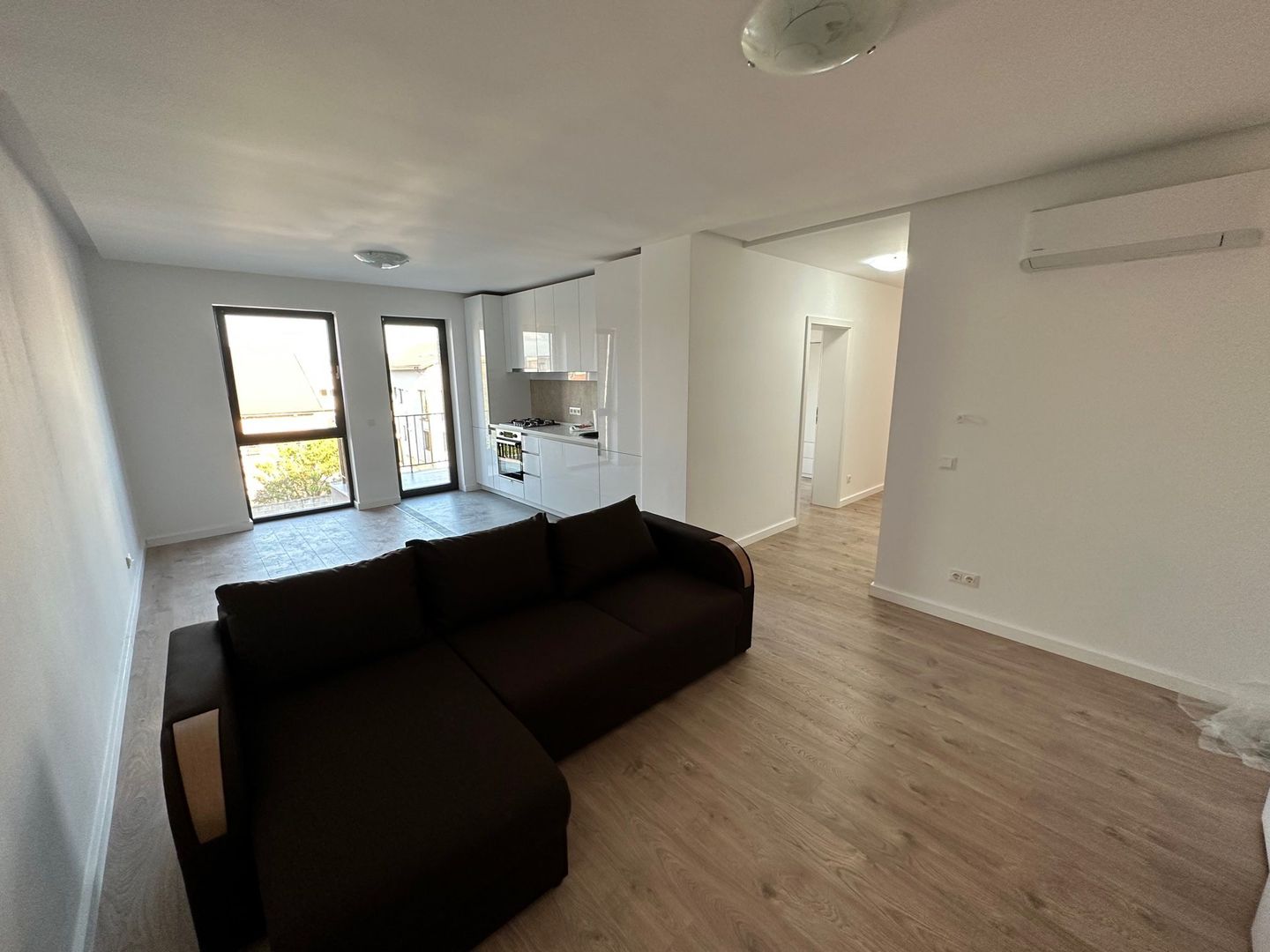 Apartament 3 camere in zona Braytim - Poză 4
